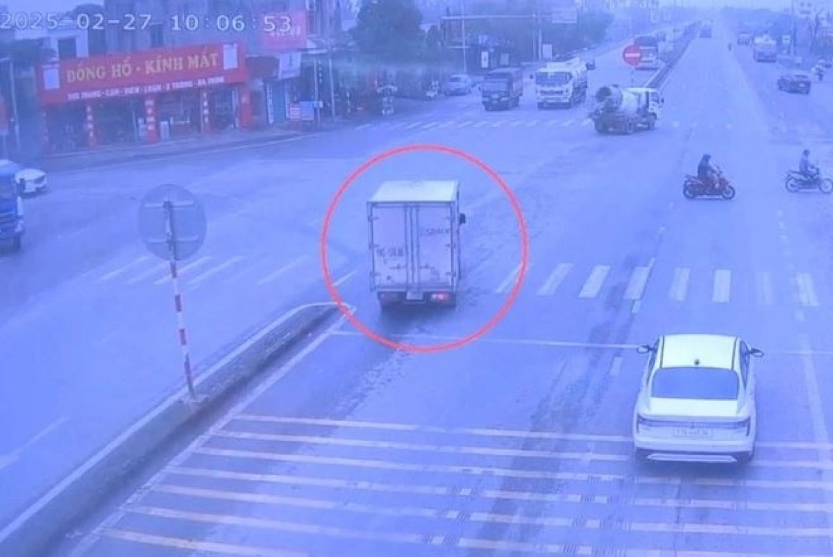 Nữ tài xế đi từ Nam Định sang Thái Bình, vượt đèn đỏ 7 lần trong 2 tuần nhận mức phạt 133 triệu