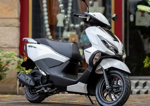 Honda bất ngờ tung ra mẫu xe tay ga 125 cc với thiết kế thể thao, công nghệ hiện đại, giá chưa tới 40 triệu: Có 'soán ngôi' Air Blade, Honda Lead?