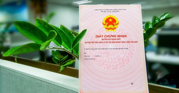 Từ bây giờ, trường hợp nào buộc phải cấp đổi sổ đỏ theo mẫu mới?