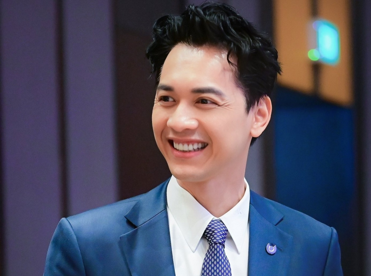 Chủ tịch Trần Hùng Huy bất ngờ lên tiếng sau đại hội cổ đông, khoe loạt ảnh ‘vạn người mê’