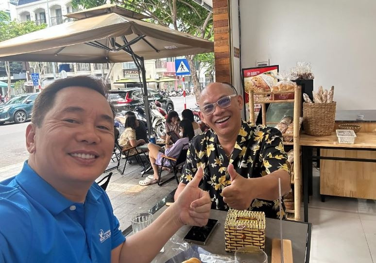 'Ông trùm giải trí' Color Man đồng ý làm môi giới bất động sản tại CenLand với lương cứng 2,5 triệu đồng