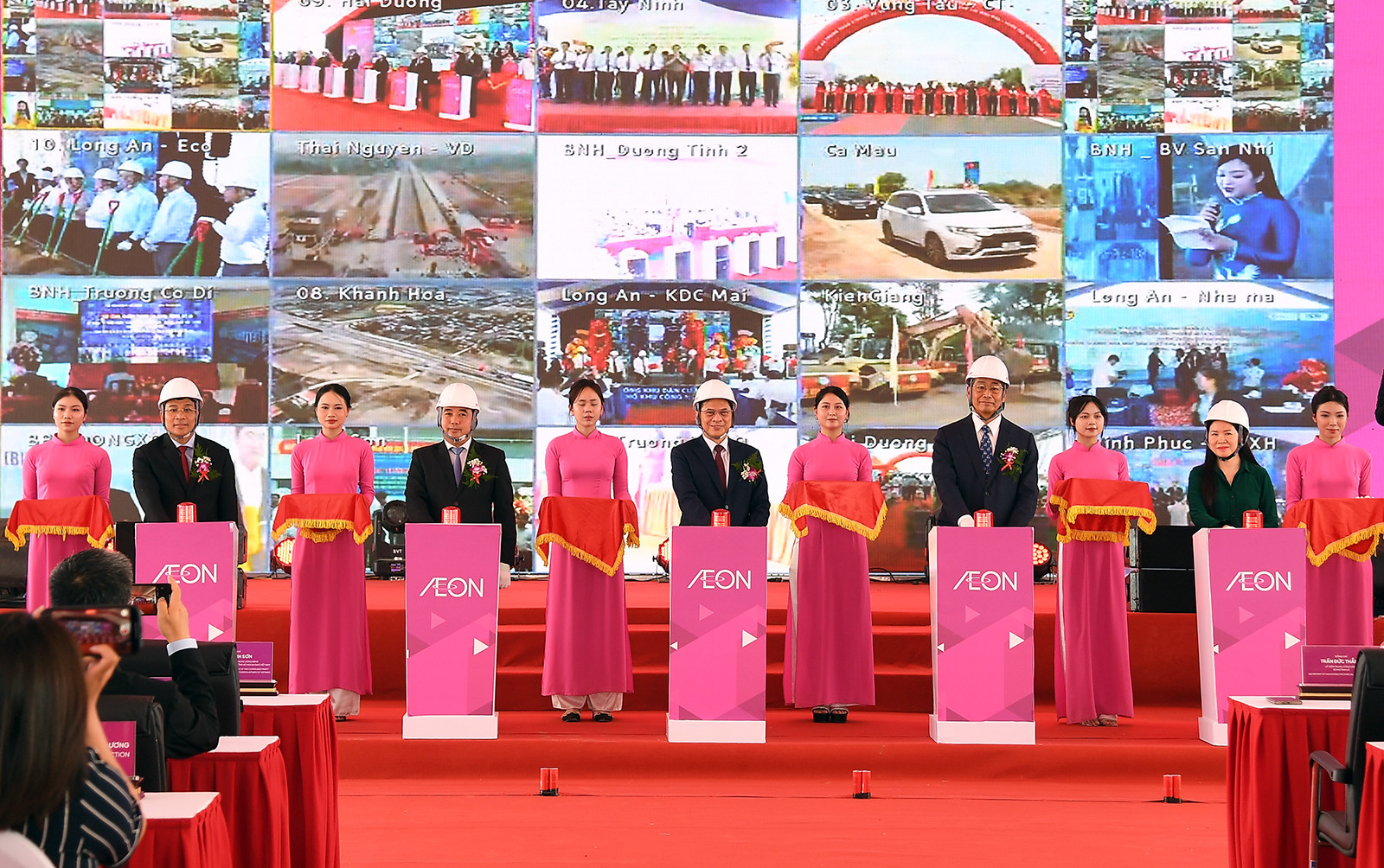 Thủ tướng chủ trì lễ khởi công, khánh thành 80 công trình, dự án lớn kỷ niệm 50 năm Giải phóng miền Nam- Ảnh 15.