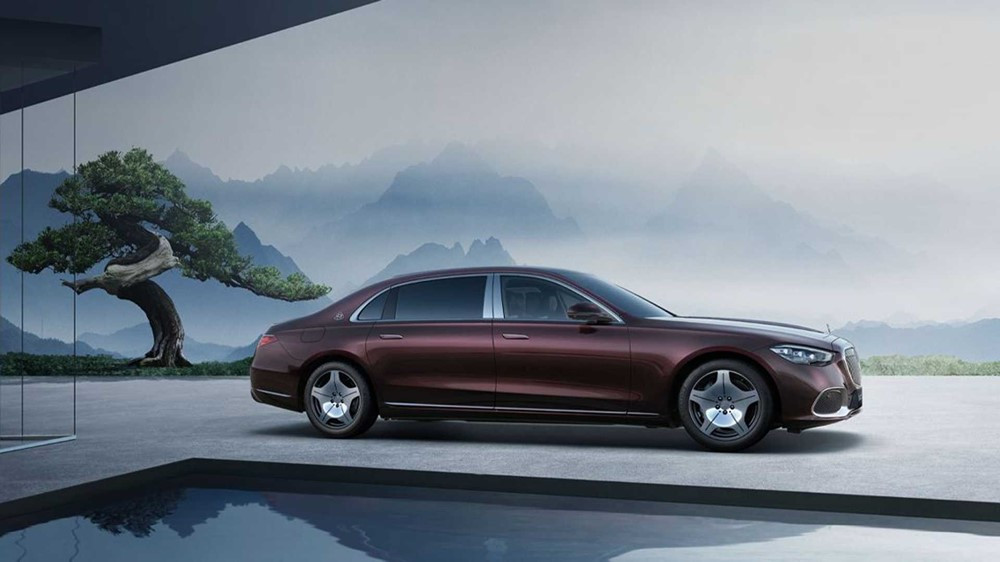 Trả góp hơn 5 tỷ đồng mua Maybach để... chạy taxi, tài xế nhận cái kết bất ngờ