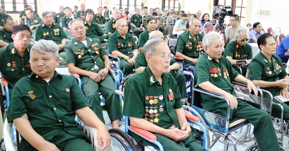 Chủ tịch nước quyết định chi 834 tỷ đồng để tặng quà cho hơn 1,68 triệu người nhân dịp 30/4 và 2/9 - ảnh 1