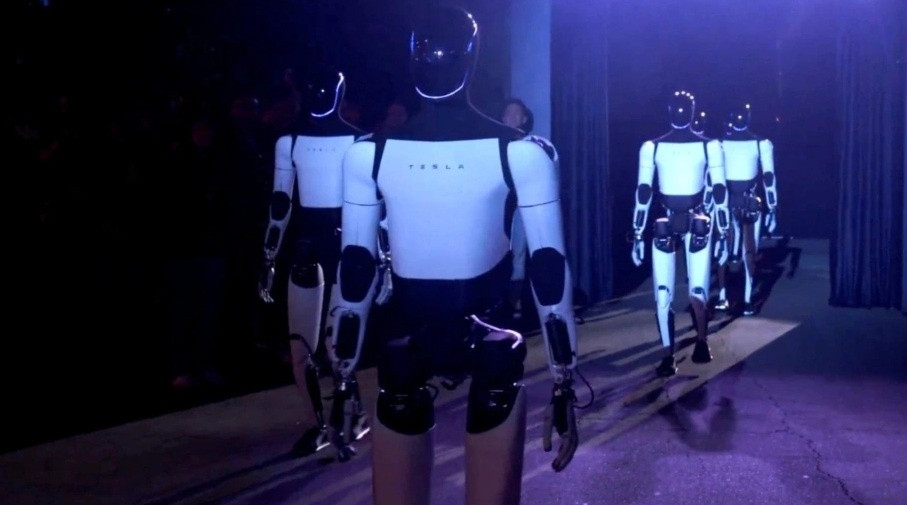 Vì sao thiếu đất hiếm có thể làm chậm giấc mơ robot của Elon Musk?
