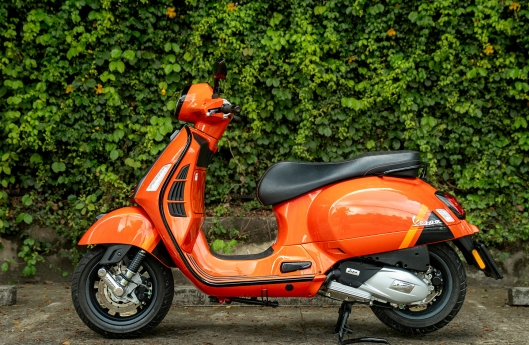 Mẫu xe ga 150cc nhà Vespa lộ diện: Thiết kế sang trọng, trang bị xịn sò, giá bán tạo sức hút