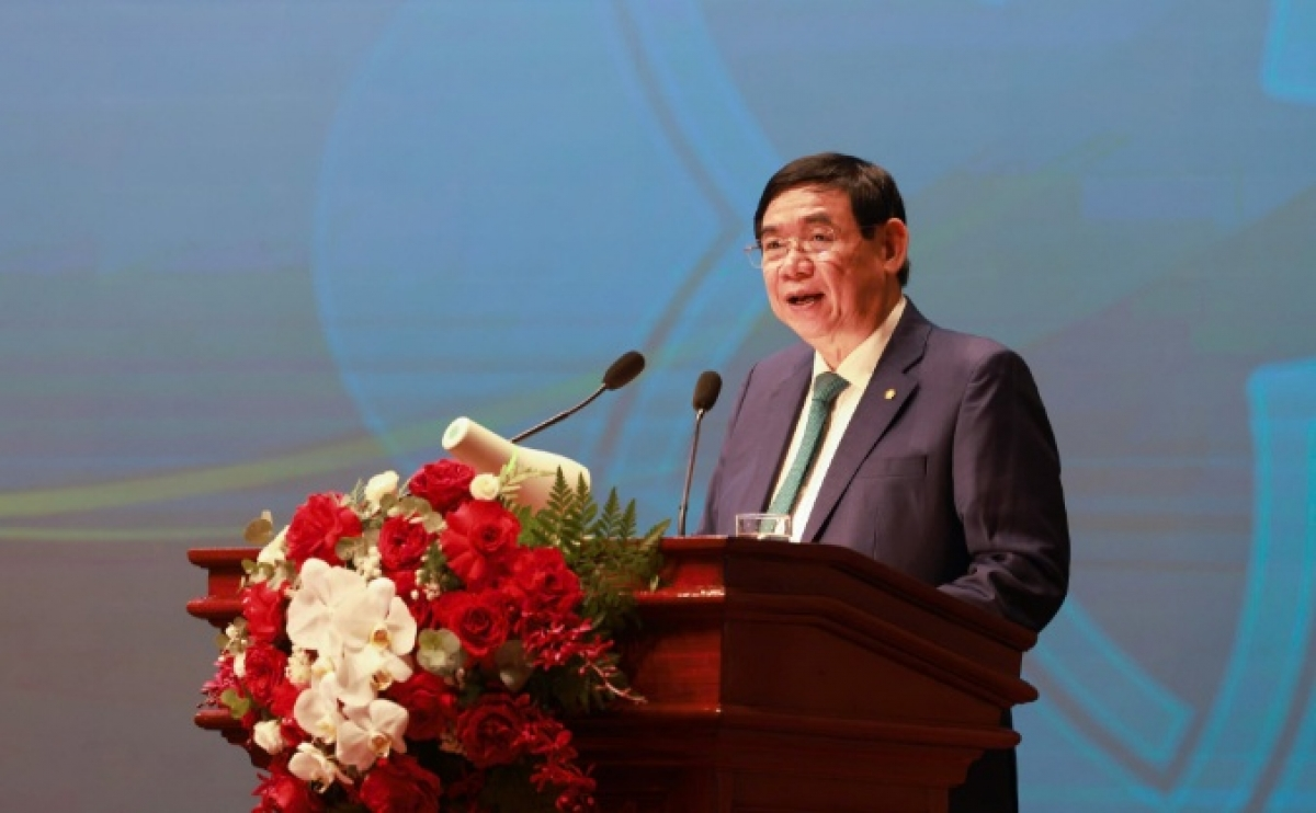 300.000 tỷ đồng dư nợ cho vay của một ngân hàng VN30 chịu áp lực thuế quan Mỹ