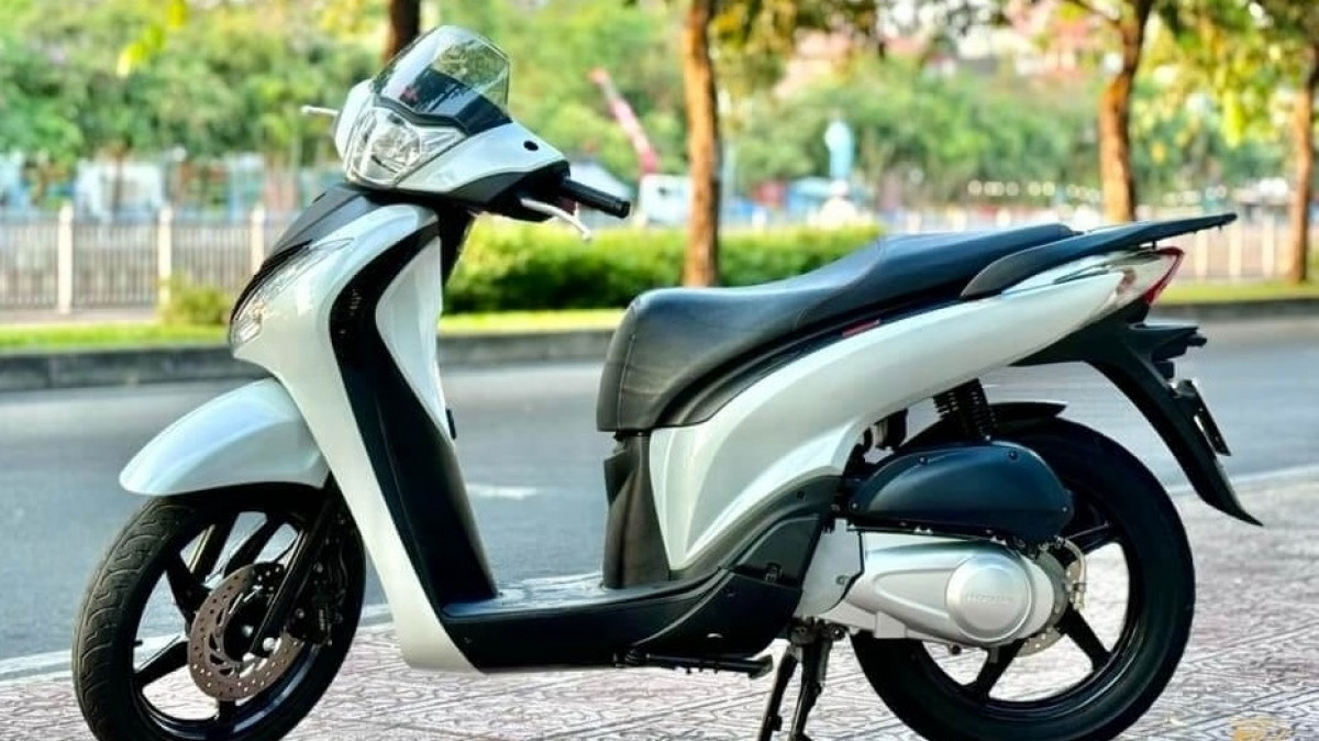 Mẫu Honda SH sau 15 năm giá vẫn đắt hơn xe mới, chiếc nào bán là có người ngỏ ý muốn mua luôn