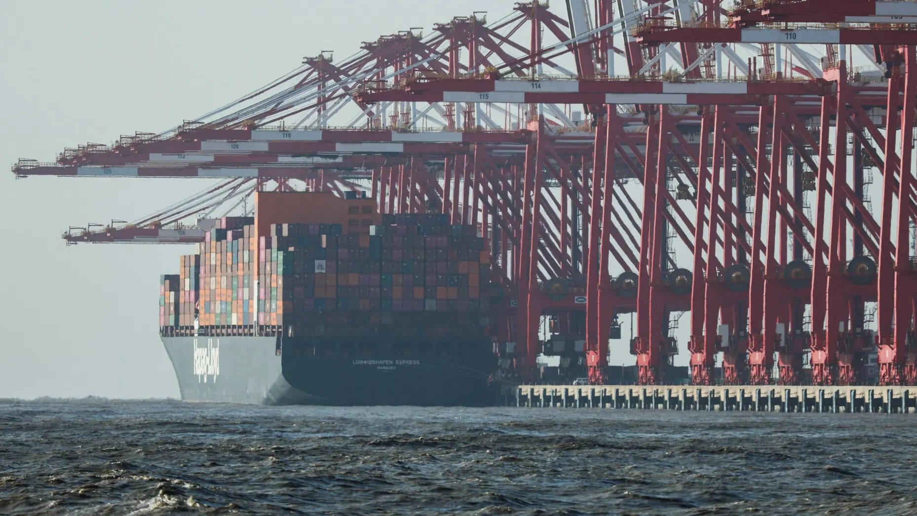 108099159-17389347452025-02-07t103049z_828115641_rc2jpcat7cpn_rtrmadp_0_usa-trump-tariffs-china.jpg