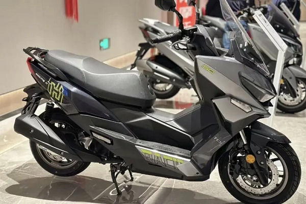 'Vua xe ga' 150cc ra mắt giá gần 50 triệu: Thiết kế đẹp long lanh, trang bị xịn khiến nhiều đối thủ dè chừng