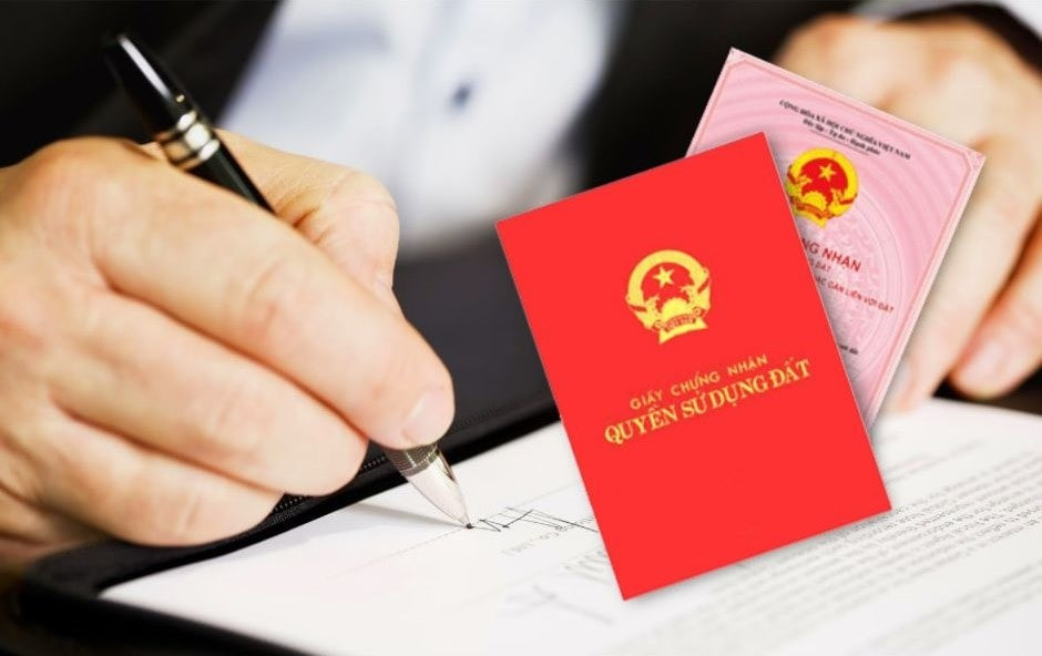 Từ bây giờ, nhận nhà đất từ cha mẹ, người thân nhưng không sang tên sẽ phải chịu hậu quả thế nào?- Ảnh 1. Từ bây giờ, nhận nhà đất từ cha mẹ, người thân nhưng không sang tên sẽ phải chịu hậu quả thế nào?- Ảnh 1.