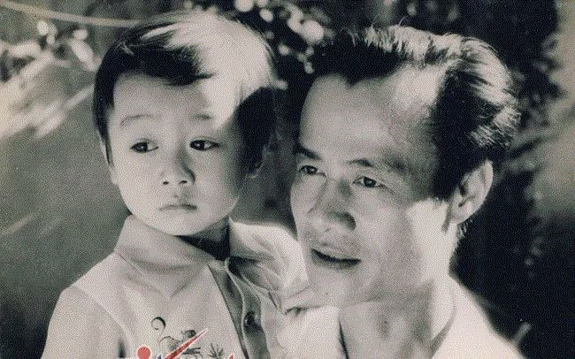 Giáo sư Âm nhạc, Phó Giám đốc Nhạc viện, người Việt Nam đầu tiên được trao tặng Huân chương hạng Nhất của Bulgaria, có con trai là MC VTV nổi tiếng - ảnh 1