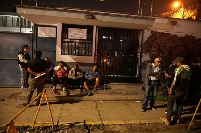 Quốc gia khai thác hơn 100 tấn vàng mỗi năm chấn động vì 13 công nhân bị sát hại