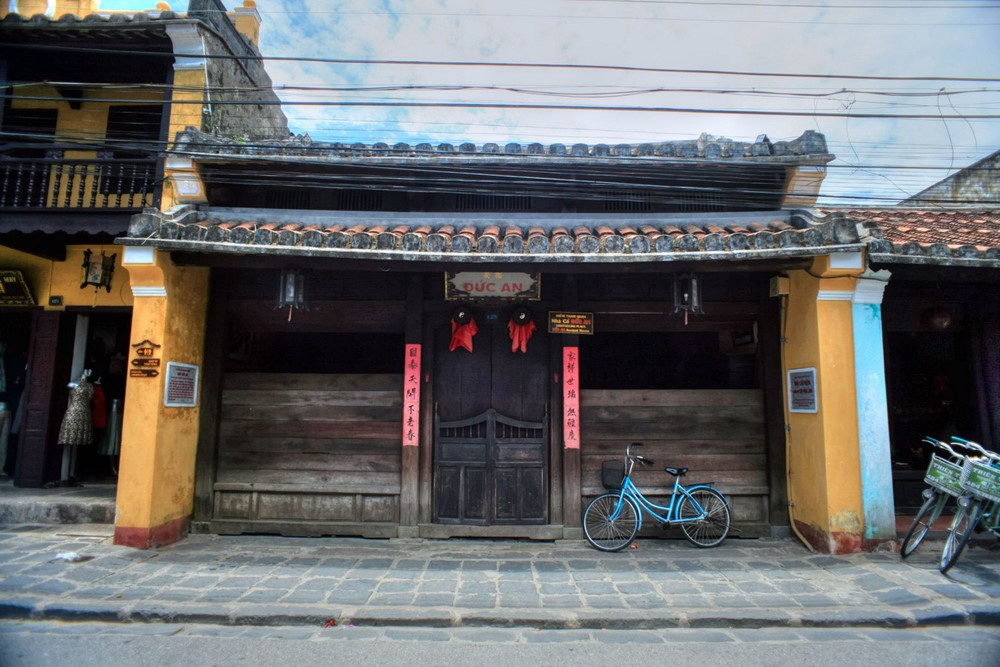 'Báu vật' gần 200 tuổi ở thành phố đẹp thứ 4 thế giới: ‘Bảo tàng sống’ lưu giữ nhiều hiện vật quý, được công nhận là công trình văn hóa - ảnh 1