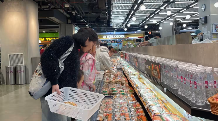 Aeon chọn Việt Nam làm cứ điểm chiến lược, đặt mục tiêu 100 đại siêu thị trong 5 năm tới - ảnh 1