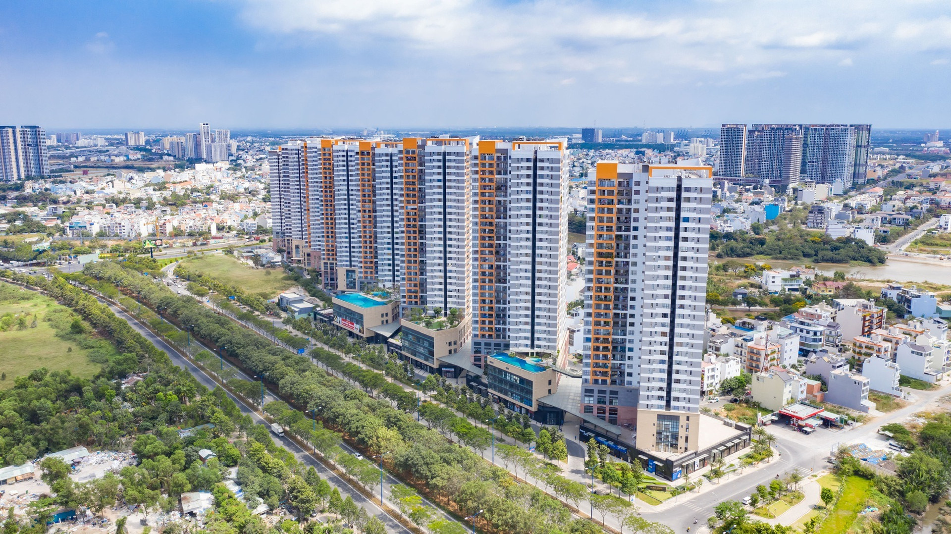 NÓNG: 800 căn hộ tại 2 dự án của Novaland sắp được 'cởi trói'- Ảnh 1. NÓNG: 800 căn hộ tại 2 dự án của Novaland sắp được 'cởi trói'- Ảnh 1.