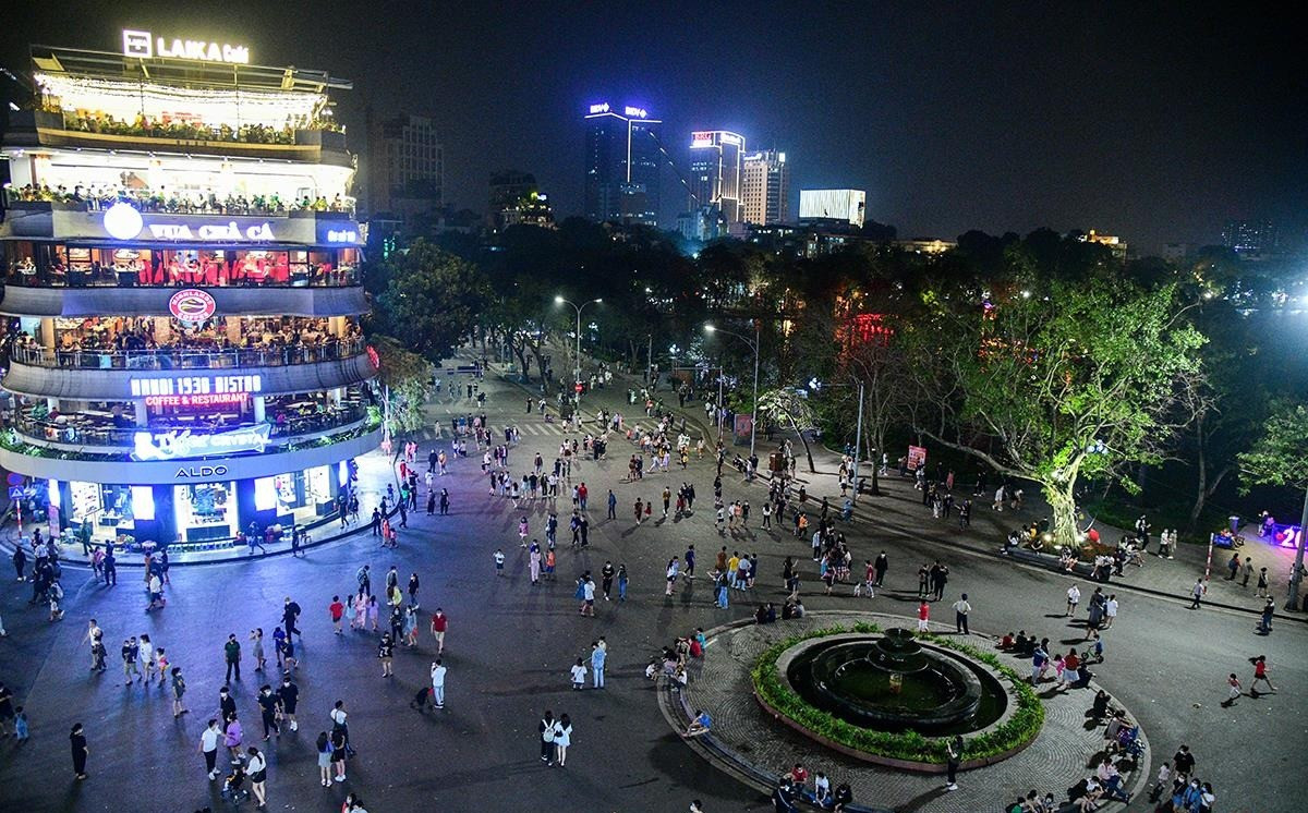 Hà Nội sắp có thêm 9 phố đi bộ khắp thành phố- Ảnh 1. Hà Nội sắp có thêm 9 phố đi bộ khắp thành phố- Ảnh 1.