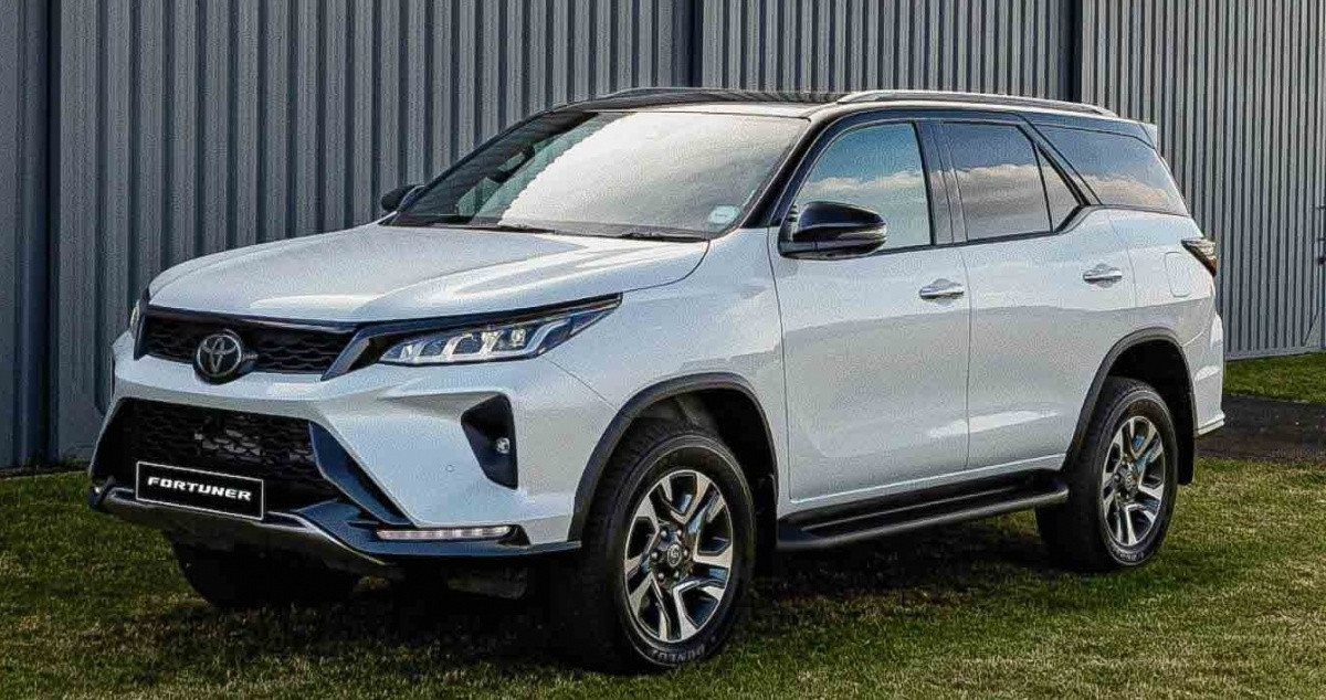 Xem trước Toyota Fortuner thế hệ mới: Trang bị đáng tiền với ADAS và động cơ tối tân, xăng ăn như ngửi