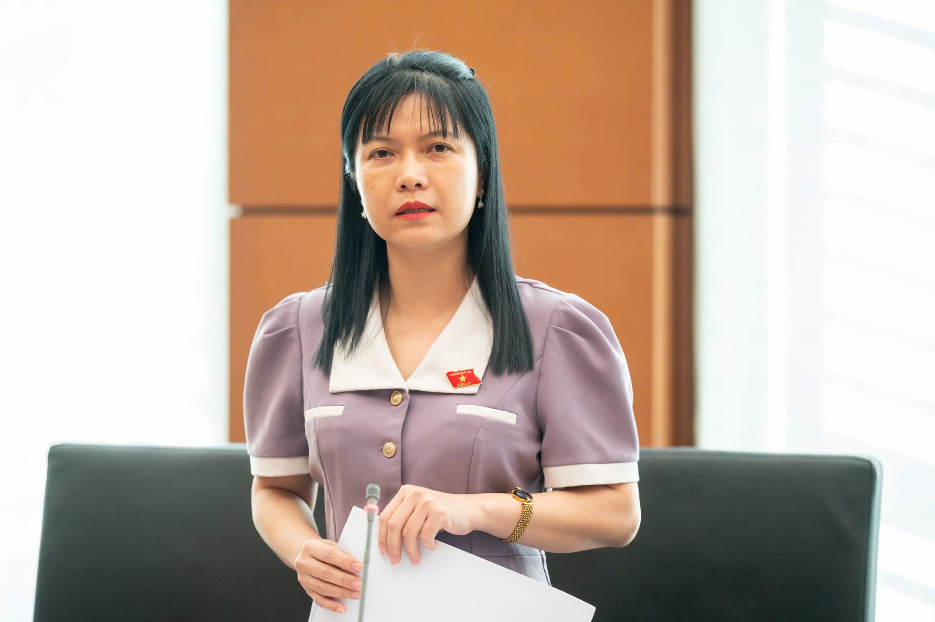 tạ thị yên