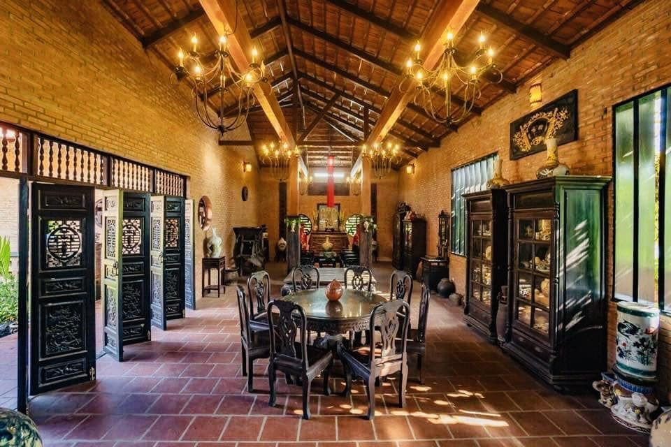 Nghệ sĩ 'nặng nhất' Vbiz sở hữu biệt phủ cổ giá 100 tỷ, xây resort mới trên cao nguyên, giàu có đến mức sao hạng A cũng phải kiêng nể - ảnh 5