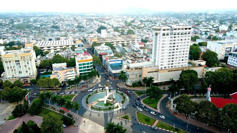 Hợp nhất đơn vị hành chính: Tỉnh dự kiến sáp nhập với Phú Yên siết chặt kỷ luật, không tổ chức liên hoan chia tay - ảnh 1