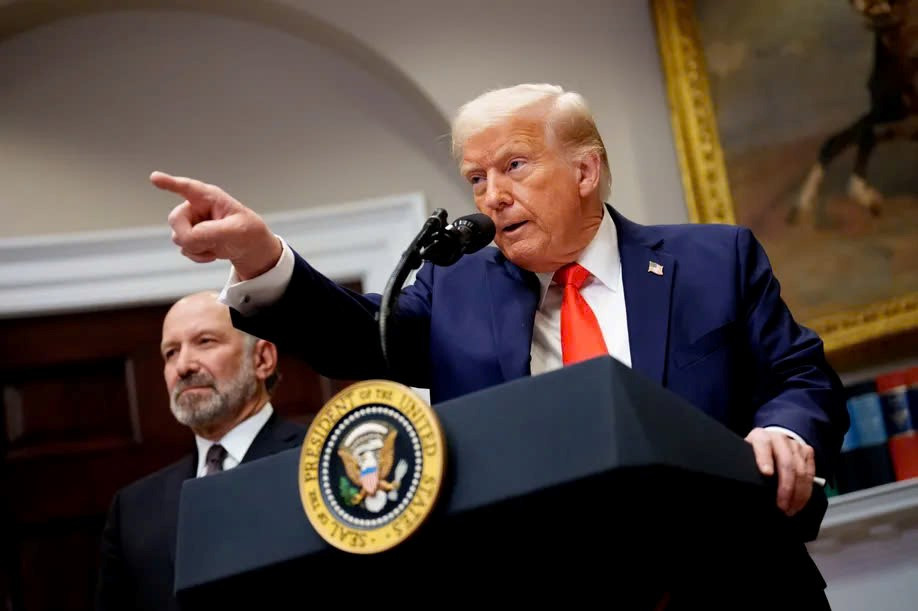 Nóng: Ông Trump tuyên bố sắp ký ‘thỏa thuận thương mại lịch sử’ với một siêu cường - ảnh 1
