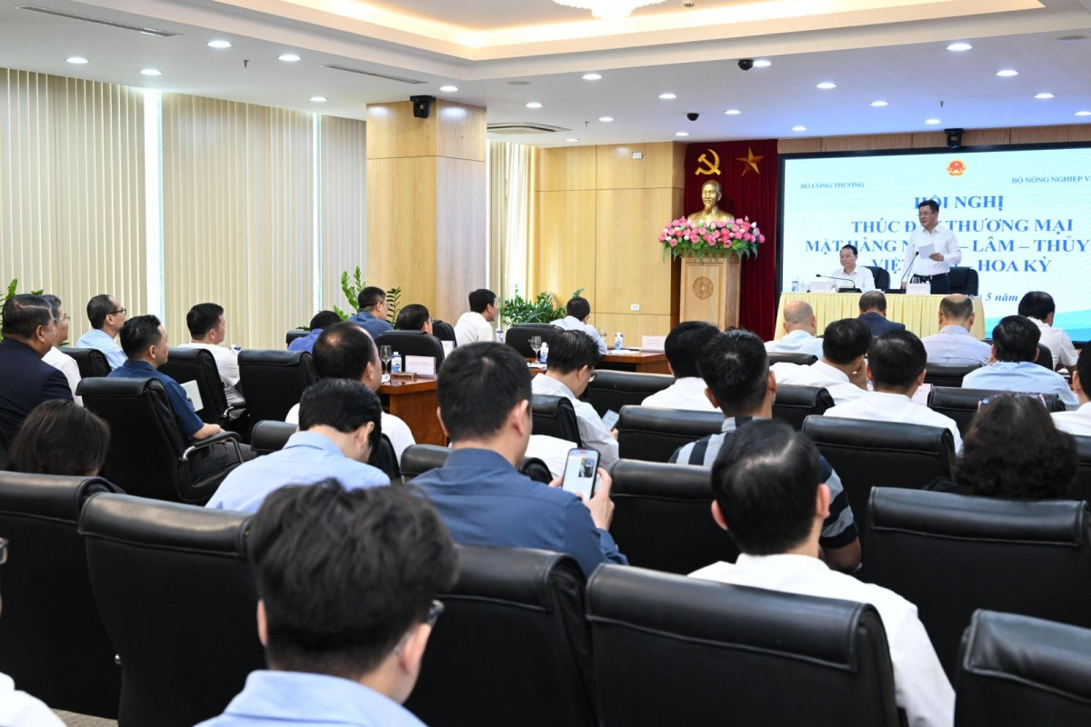 Đàm phán thuế quan vào thời khắc quyết định: Bộ Công Thương đưa thêm một nhóm hàng tỷ USD lên bàn nghị sự