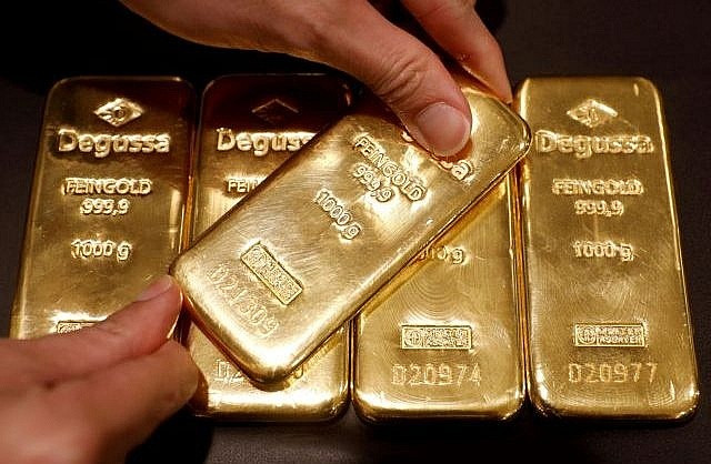 Giá vàng tăng khi USD suy yếu, nhà đầu tư kỳ vọng Mỹ - Trung ‘chốt hạ’ thương chiến