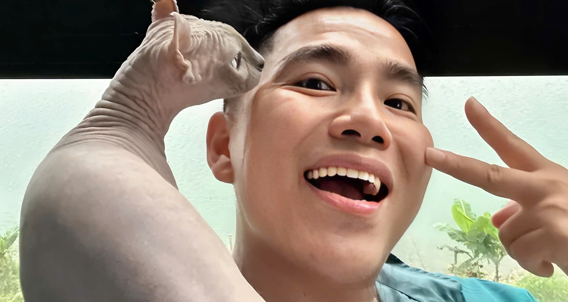 Loạt TikToker bị bắt và chuyện ảo tưởng quyền lực mạng