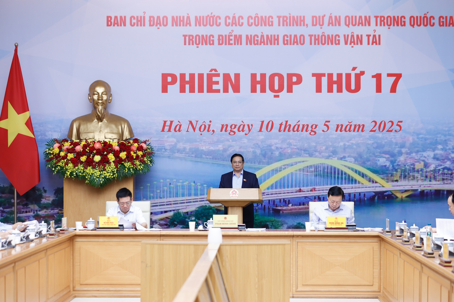 Thủ tướng: Quyết tâm không đổi mục tiêu với các dự án trọng điểm GTVT- Ảnh 2. Thủ tướng: Quyết tâm không đổi mục tiêu với các dự án trọng điểm GTVT- Ảnh 2.