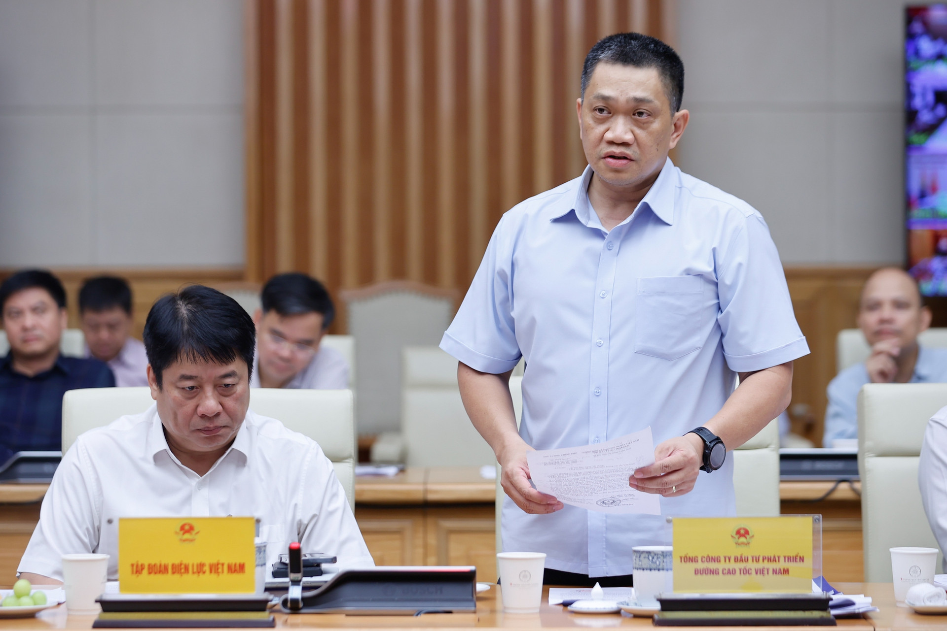 Thủ tướng: Quyết tâm không đổi mục tiêu với các dự án trọng điểm GTVT- Ảnh 8. Thủ tướng: Quyết tâm không đổi mục tiêu với các dự án trọng điểm GTVT- Ảnh 8.