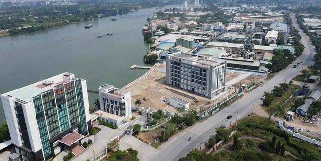Khu công nghiệp lâu đời nhất Việt Nam sắp được 'lột xác' thành đại đô thị - dịch vụ nghìn tỷ ven sông - Ảnh 1. Khu công nghiệp lâu đời nhất Việt Nam sắp được 'lột xác' thành đại đô thị - dịch vụ nghìn tỷ ven sông - Ảnh 1.