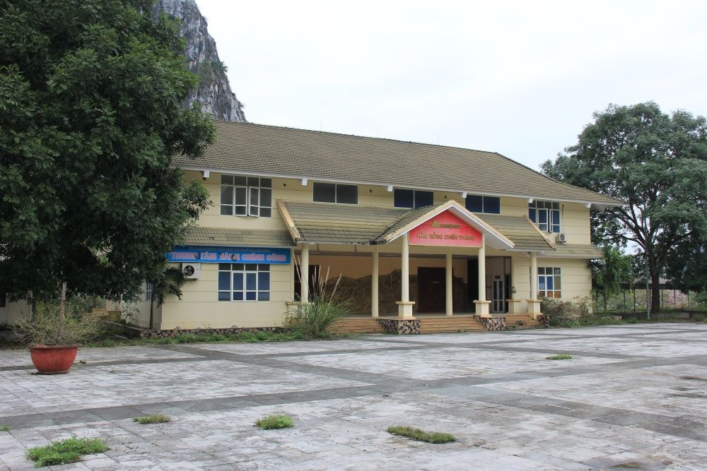 Trung tâm hội nghị trăm tỷ hoang phế suốt 5 năm dự kiến ‘hồi sinh’ thành nhà ở thứ hai cho lực lượng thể thao của tỉnh- Ảnh 2. Trung tâm hội nghị trăm tỷ hoang phế suốt 5 năm dự kiến ‘hồi sinh’ thành nhà ở thứ hai cho lực lượng thể thao của tỉnh- Ảnh 2.