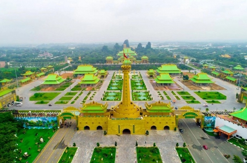 Công ty của tỷ phú Phạm Nhật Vượng vừa tung dịch vụ đặc biệt kết nối đến Khu du lịch Đại Nam của ông Dũng 'Lò vôi'