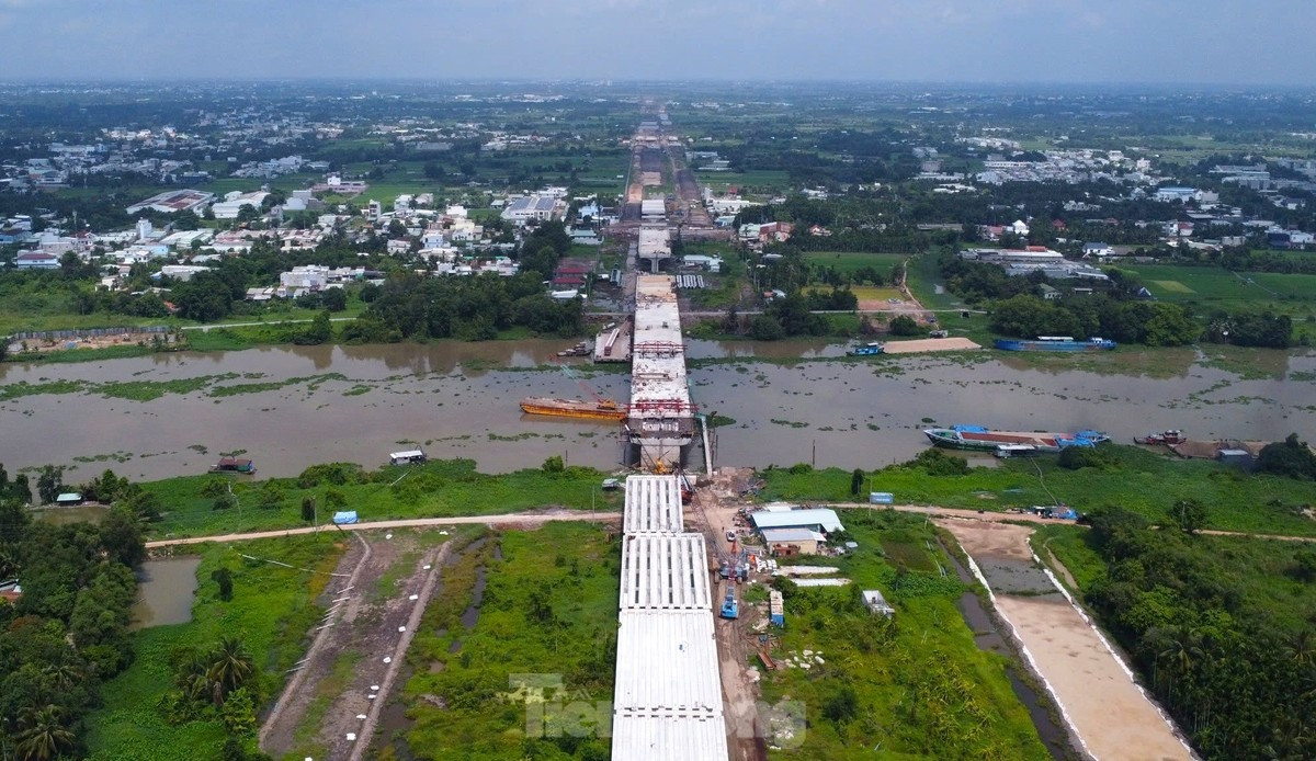 Cuối tháng này, hợp long cầu vượt sông thứ 3 giữa 2 tỉnh, thành giàu nhất Việt Nam- Ảnh 3. Cuối tháng này, hợp long cầu vượt sông thứ 3 giữa 2 tỉnh, thành giàu nhất Việt Nam- Ảnh 3.