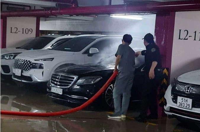 Lý do ca sĩ Duy Mạnh chấp nhận mất phí luật sư để dừng kiện Mercedes-Benz