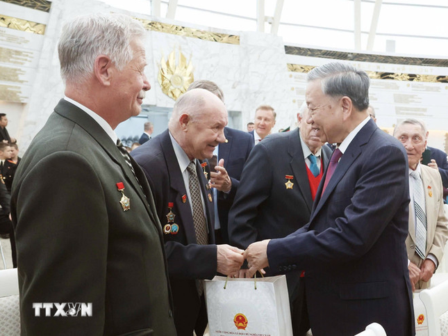 Tổng Bí thư Tô Lâm đề cao tài sản quý giá giữa hai dân tộc Việt Nam – Belarus ảnh 1