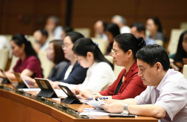 Bổ sung 'trường hợp đặc biệt' với cán bộ khi ứng cử đại biểu Quốc hội ảnh 2