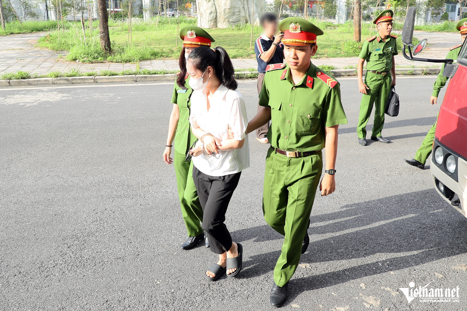 W-hinh anh dan giai 2.JPG.jpg