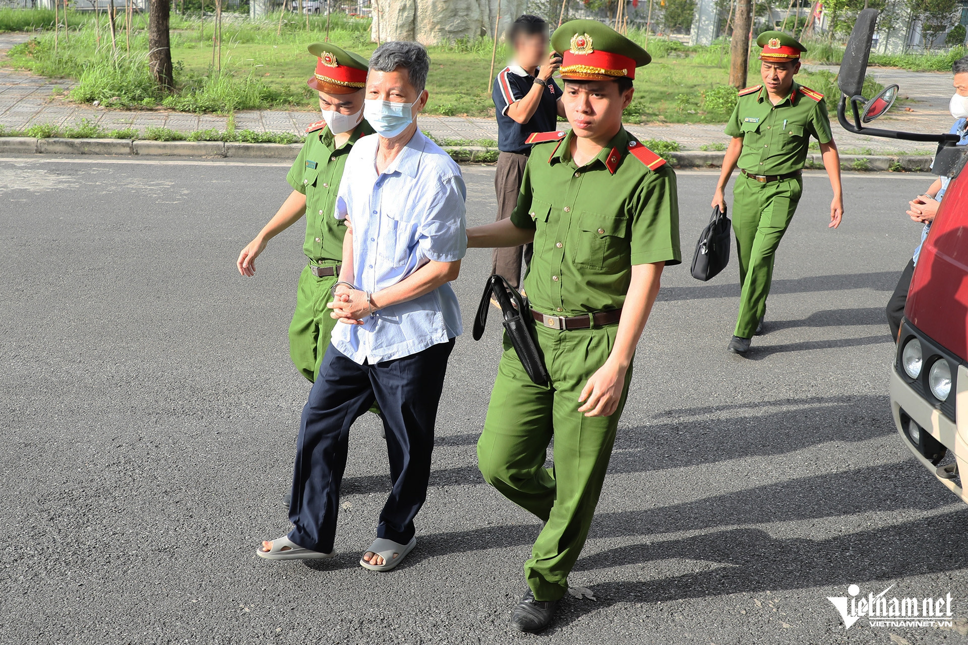 W-hinh anh dan giai 3.JPG.jpg
