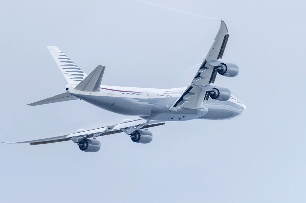 Không chờ nổi Boeing, ông Trump ‘chốt đơn’ món quà đắt nhất lịch sử ngoại giao Mỹ từ đại gia vùng Vịnh - ảnh 1