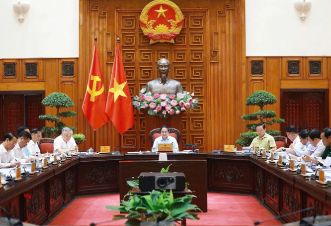 Chính phủ chốt lộ trình triển khai xây dựng đường sắt Lào Cai - Hà Nội - Hải Phòng- Ảnh 1. Chính phủ chốt lộ trình triển khai xây dựng đường sắt Lào Cai - Hà Nội - Hải Phòng- Ảnh 1.