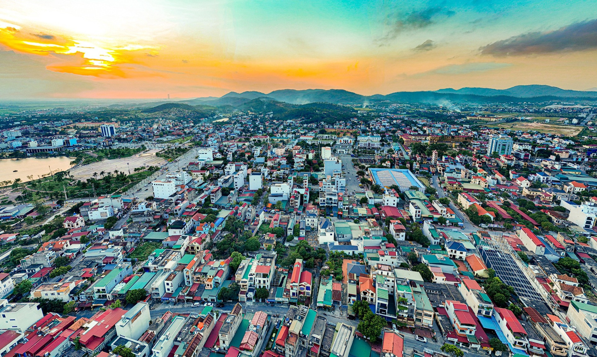 Việt Nam dự kiến sẽ có siêu đô thị hiện đại sau sáp nhập: Lấy kinh nghiệm xây dựng mô hình từ các TP hàng đầu trên thế giới- Ảnh 2. Việt Nam dự kiến sẽ có siêu đô thị hiện đại sau sáp nhập: Lấy kinh nghiệm xây dựng mô hình từ các TP hàng đầu trên thế giới- Ảnh 2.