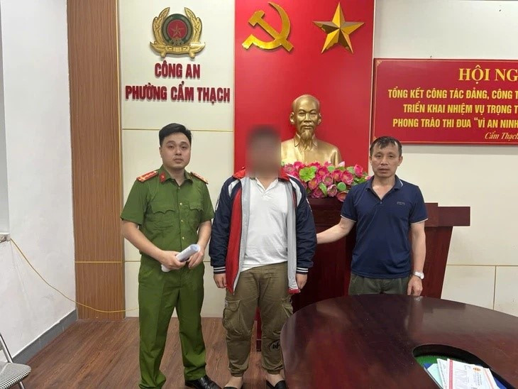 Một học sinh lớp 12 nhận được cuộc gọi từ công an, người nhà suýt mất 250 triệu vì thông báo con trúng tuyển đại học ở Vũ Hán - ảnh 1