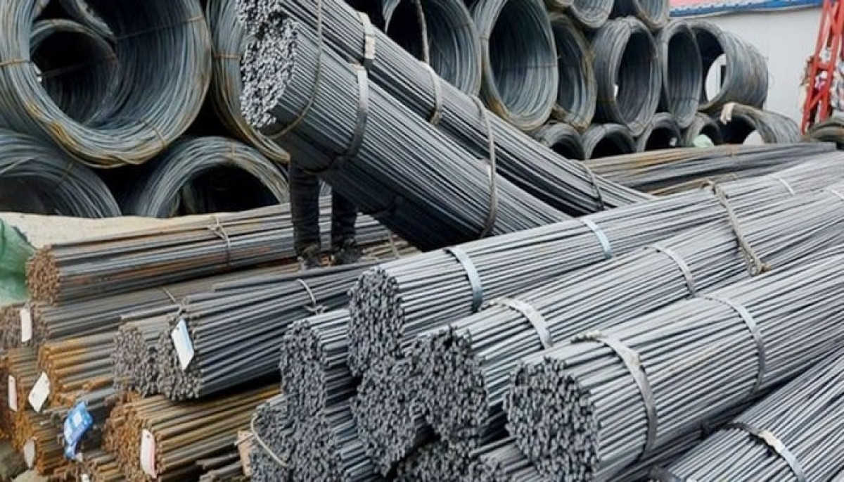 Loạt doanh nghiệp điều chỉnh tăng giá thép sau tin cháy lò cao của Hòa Phát (HPG)