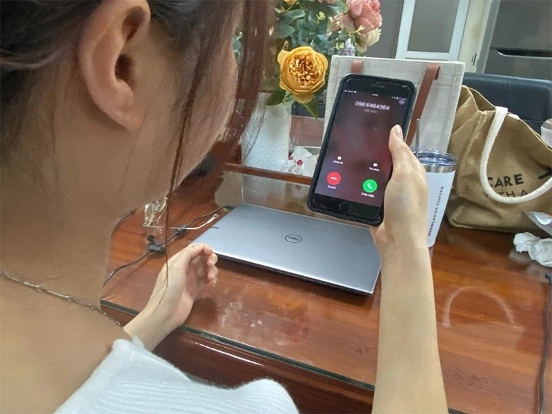Người tự xưng công an thông báo liên quan đến đường dây rửa tiền, chị L. làm theo hướng dẫn rồi mất trắng 3 tỷ - ảnh 1
