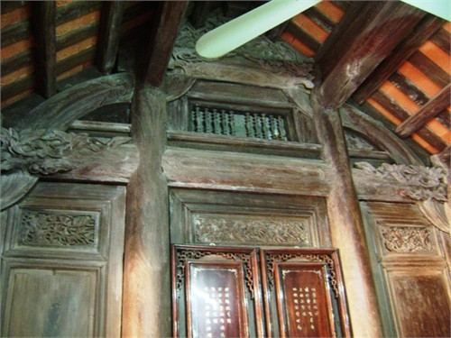 Ngôi nhà cổ dựng hoàn toàn từ gỗ quý như 'vàng ròng lộ thiên' toả hương thơm ngát khiến ai nấy đều sửng sốt- Ảnh 3.