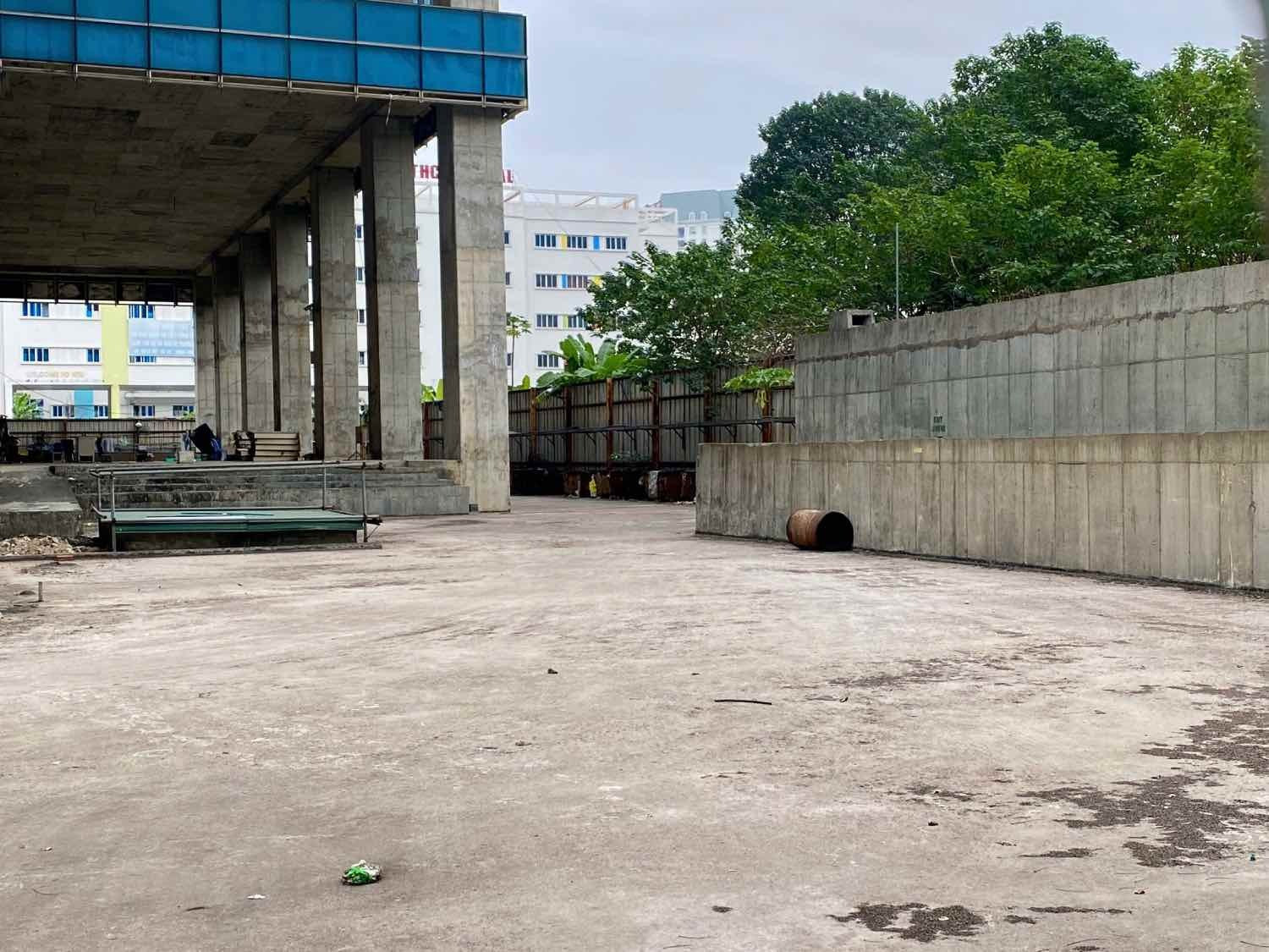 Tòa tháp 220 triệu USD ‘đắp chiếu’ gần 15 năm trên đất vàng Thủ đô: Từng lập kỷ lục và rao bán với mức giá ‘trên trời’- Ảnh 3. Tòa tháp 220 triệu USD ‘đắp chiếu’ gần 15 năm trên đất vàng Thủ đô: Từng lập kỷ lục và rao bán với mức giá ‘trên trời’- Ảnh 3.