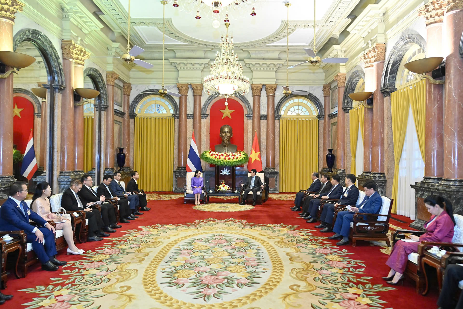 Chủ tịch nước Lương Cường mời Nhà vua Thái Lan thăm Việt Nam ảnh 3