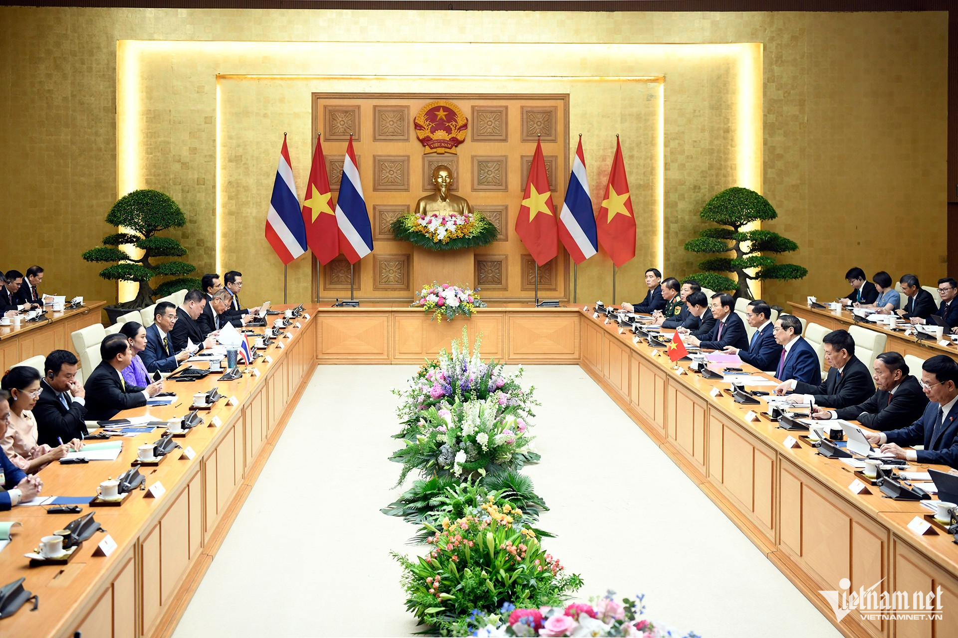 W-Thủ tướng Thái Lan.jpg